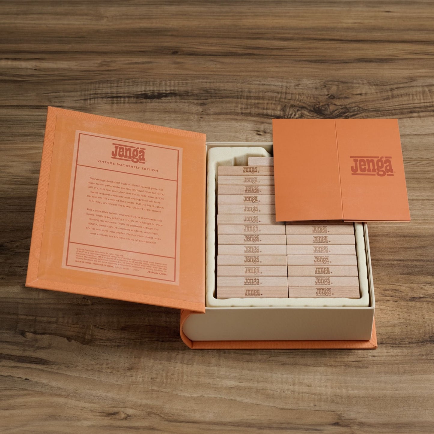 Jenga - Vintage Bookshelf Edition