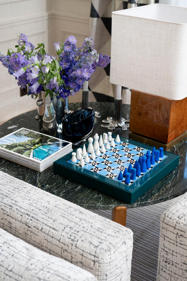 Lacquered Chess