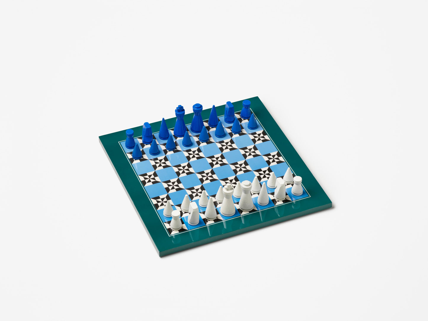 Lacquered Chess