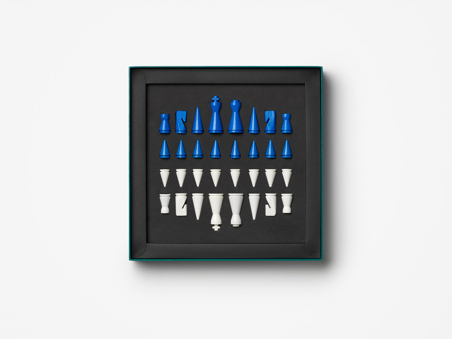 Lacquered Chess