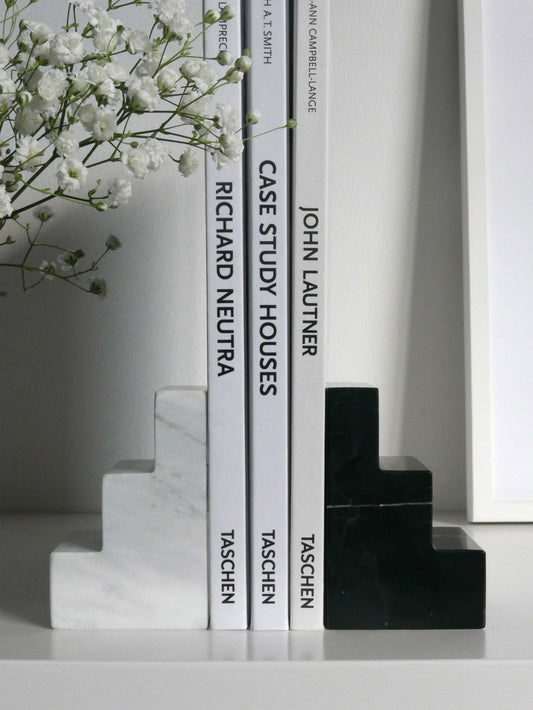 Printworks_Bookend_sujetalibros_blanco_negro_Lifestyle_2
