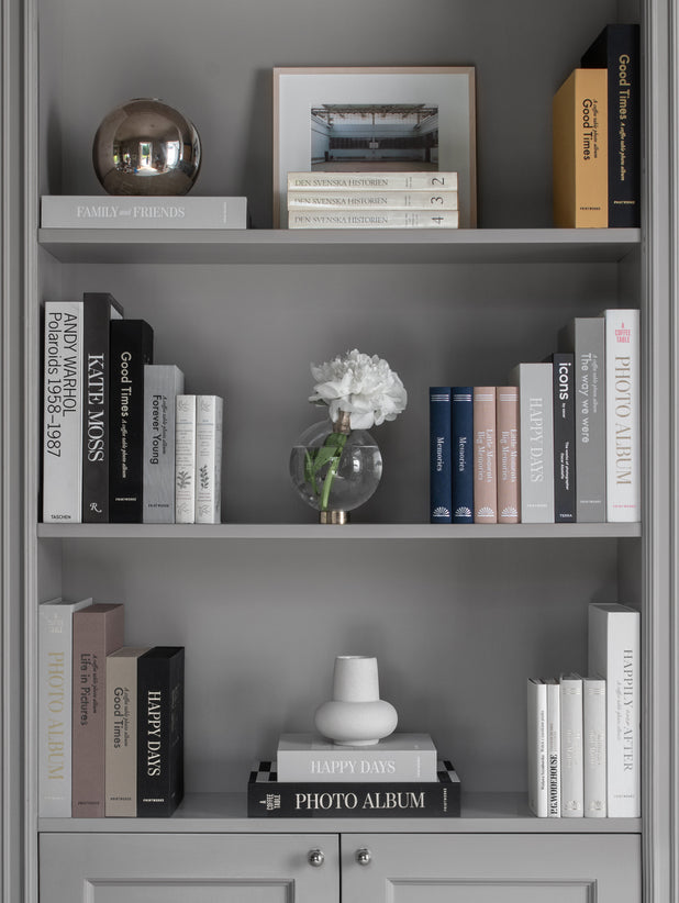 Bookshelf Album - Little Moments, Big Memories