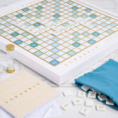 Scrabble_Bianco_Edition_diseno_blanco_aesthetic