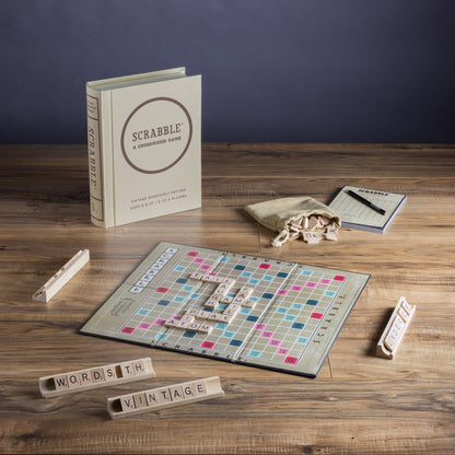 Scrabble_juego_de_mesa_en_forma_de_libro_decorativo3