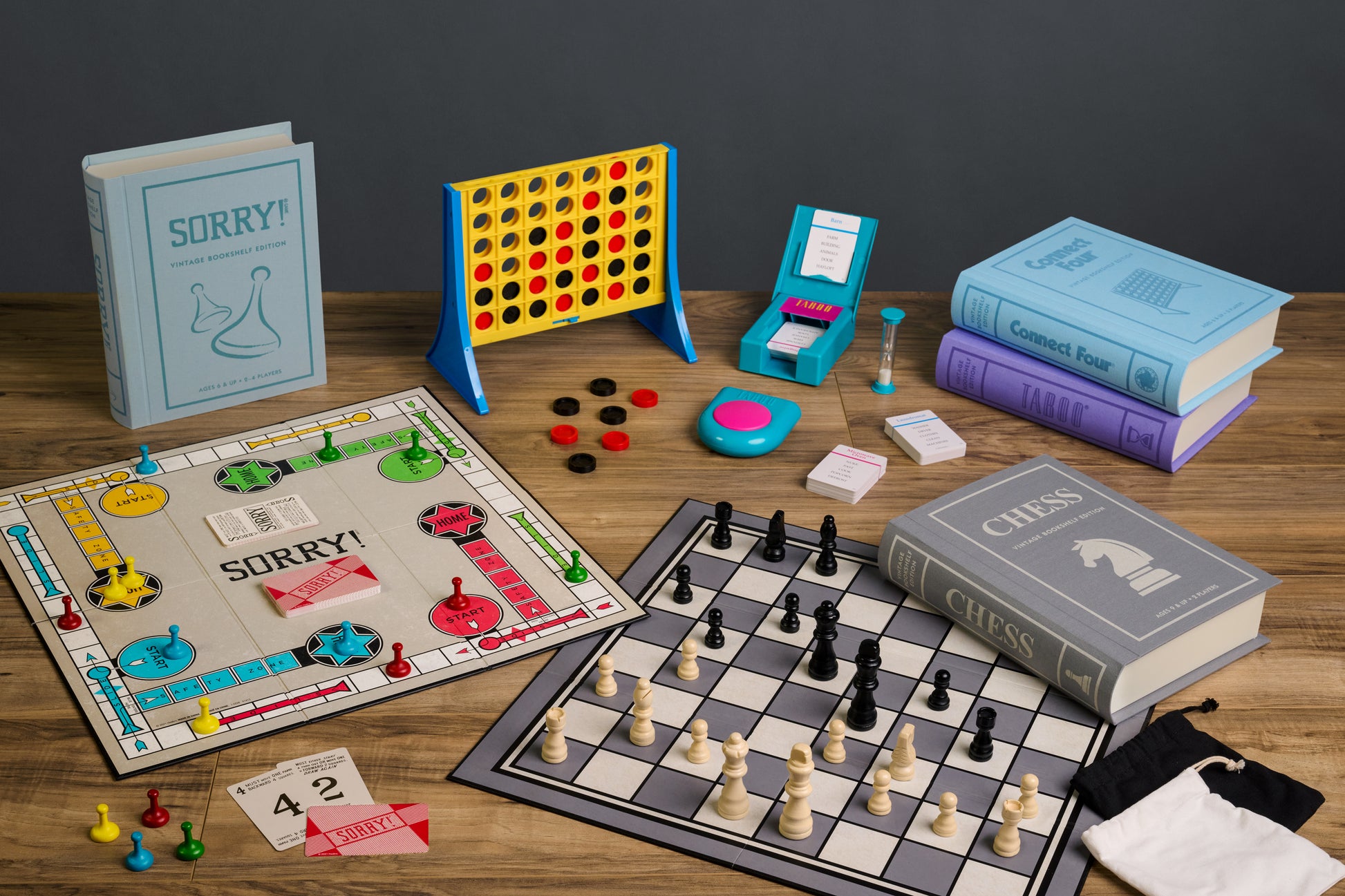 Vintage bookshelf edition juegos de mesa en forma de libro decorativo_sorry_chess_connect4_taboo